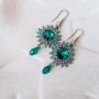 Сережки з кристалами Swarovski і гіпоалергенної фурнітурою.
