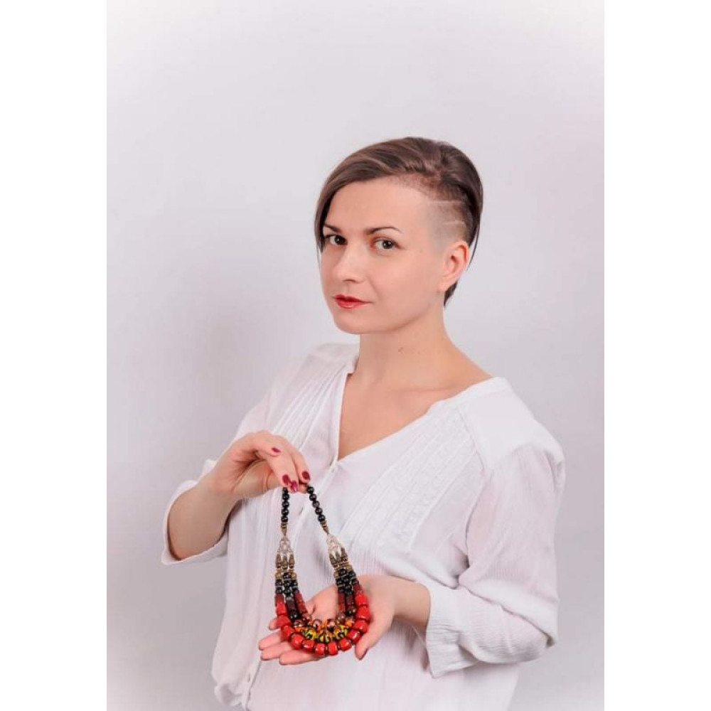 Коралі "Чорнобривці"