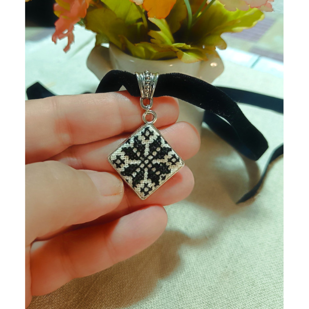 Набір з Оберегом Алатир. Мікровишивка. Микровышивка. micro embroidery. 